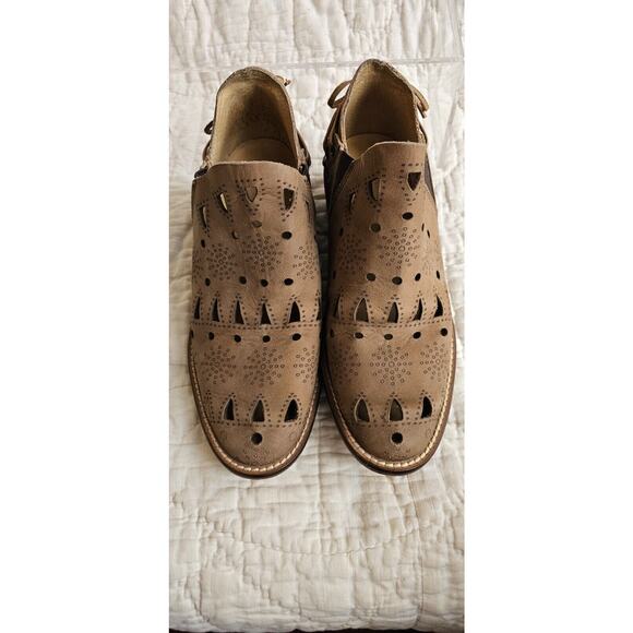 Anthropologie Musse & Cloud Western Perforated Leather Womens 7 Boots Booties - Picture 2 of 7